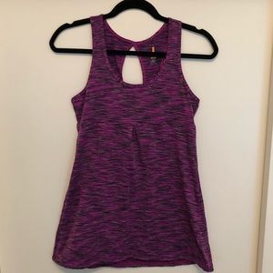 Lucy Magenta Tank w Keyhole - Excellent condition
